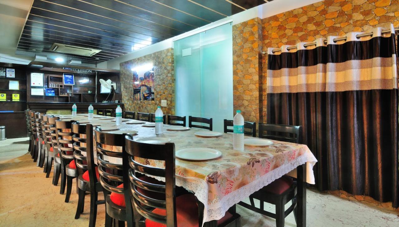 The Bonlon Inn-Near Blk Hospital Delhi  Dış mekan fotoğraf